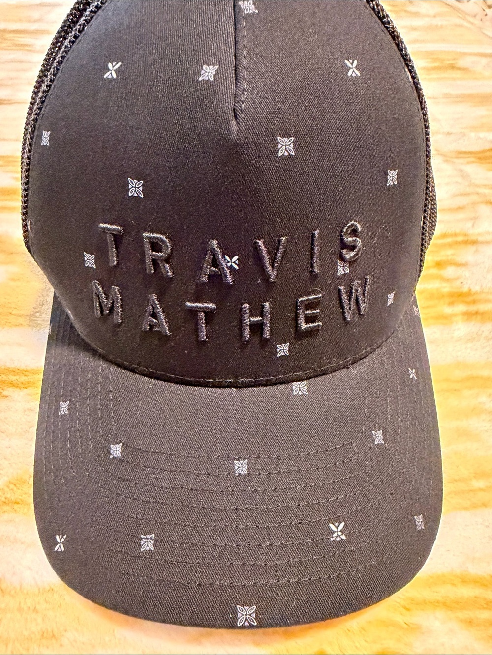 Travis Mathew Shipwreck Beach Snapback Golf Cap Trucker Black FlexFit 110